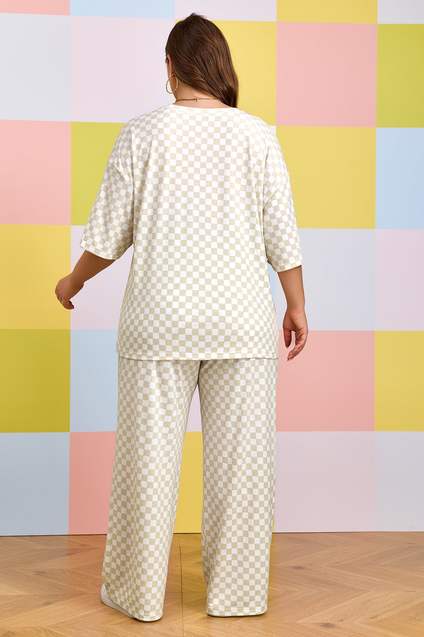 Khaki Plus Size Checkered Print Half Sleeve Tee Loose Pants Set